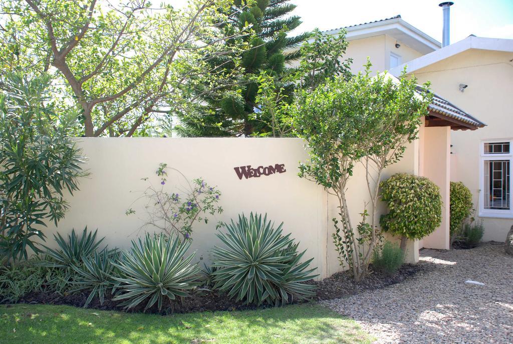 Mandalay Guest House Plettenberg Bay Kültér fotó
